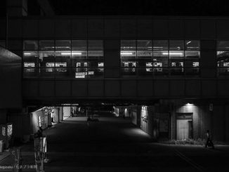 センター北駅の夜景