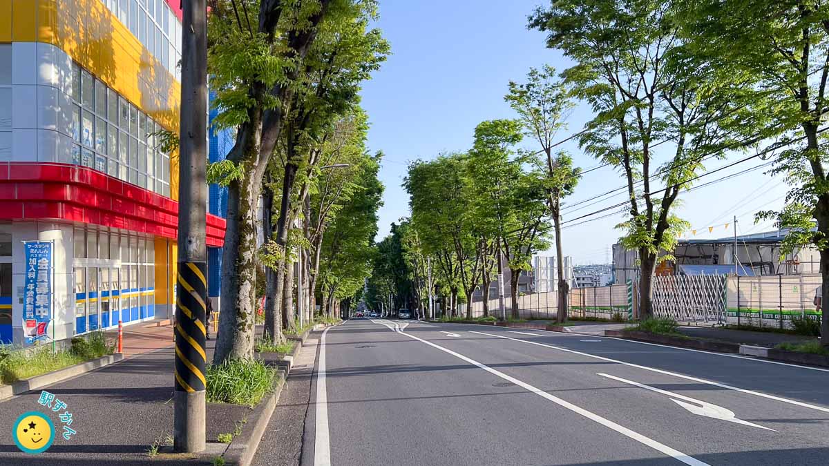 新石川元石川線 新石川公園北側交差点