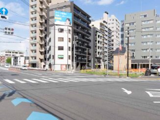 津久井道・登戸交差点