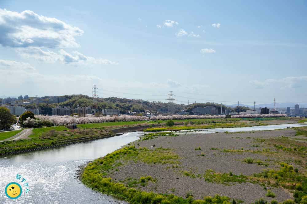 多摩川と稲城北緑地公園