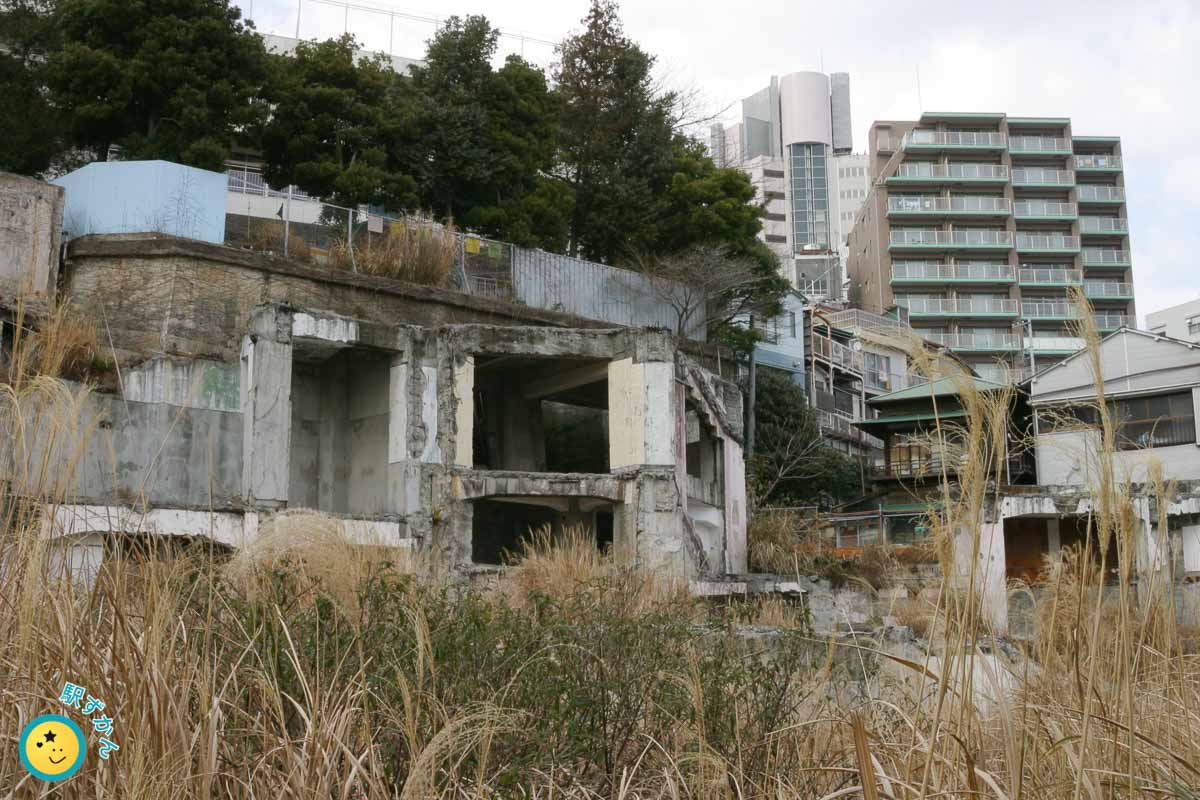 熱海の廃墟