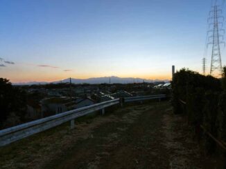青葉区美しが丘西からの富士山