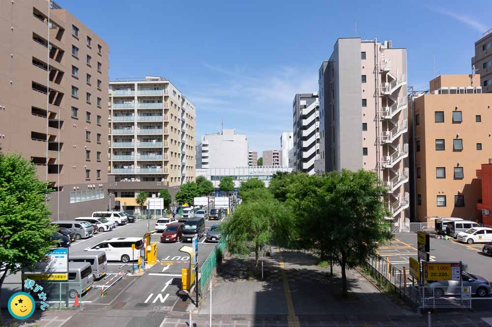 センター南駅 出口4
