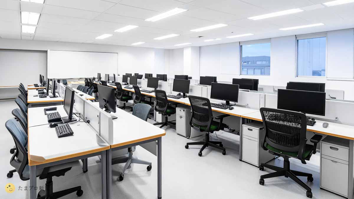 学校のパソコン教室