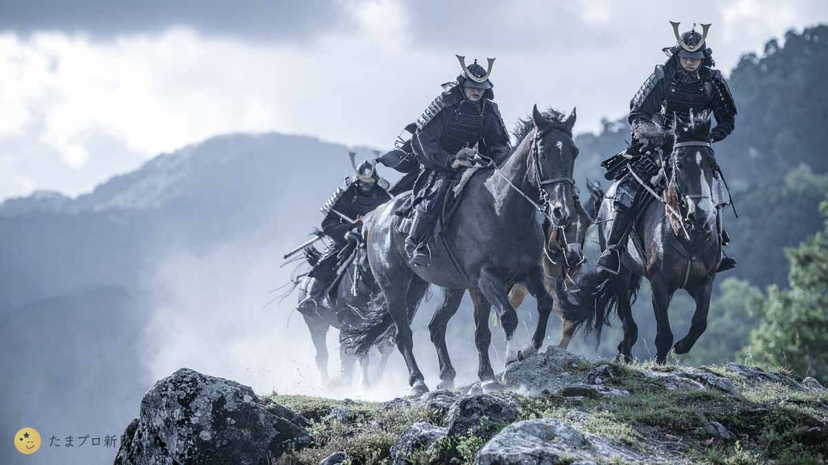 鎌倉街道を進む坂東武士たち