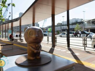 登戸駅のドラミちゃん像