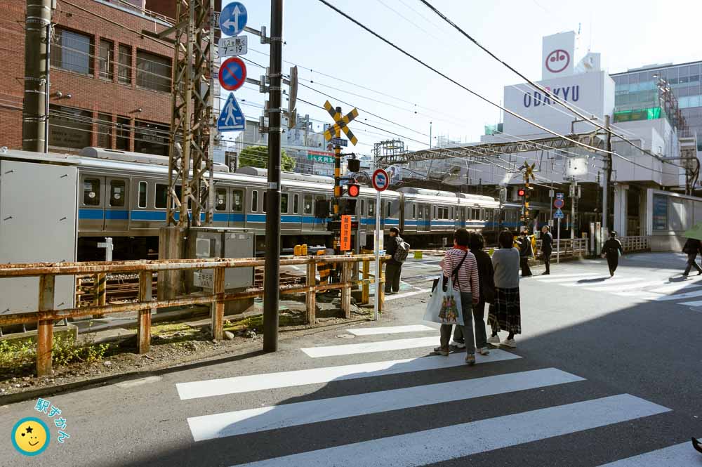 小田急 町田駅と踏み切り