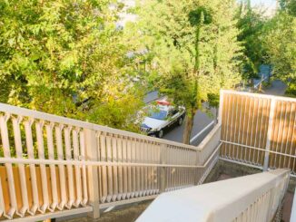 神奈川県警察のパトカー