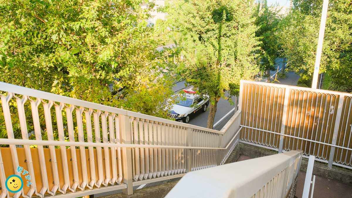 神奈川県警察のパトカー