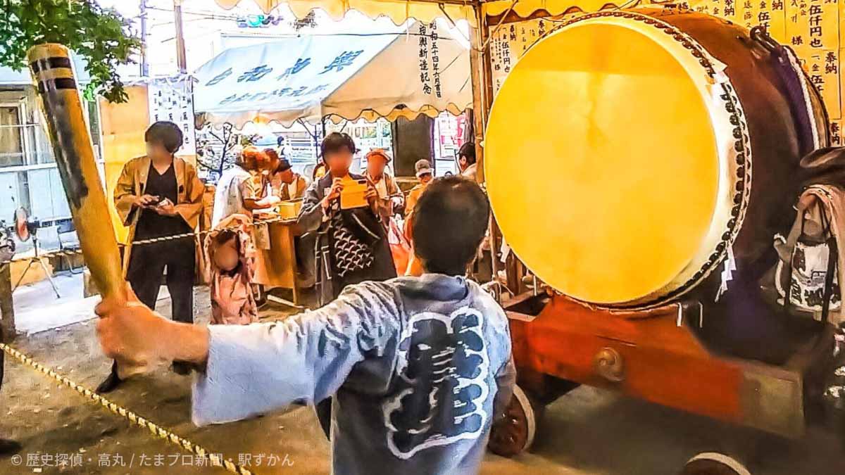 登戸稲荷社の大太鼓