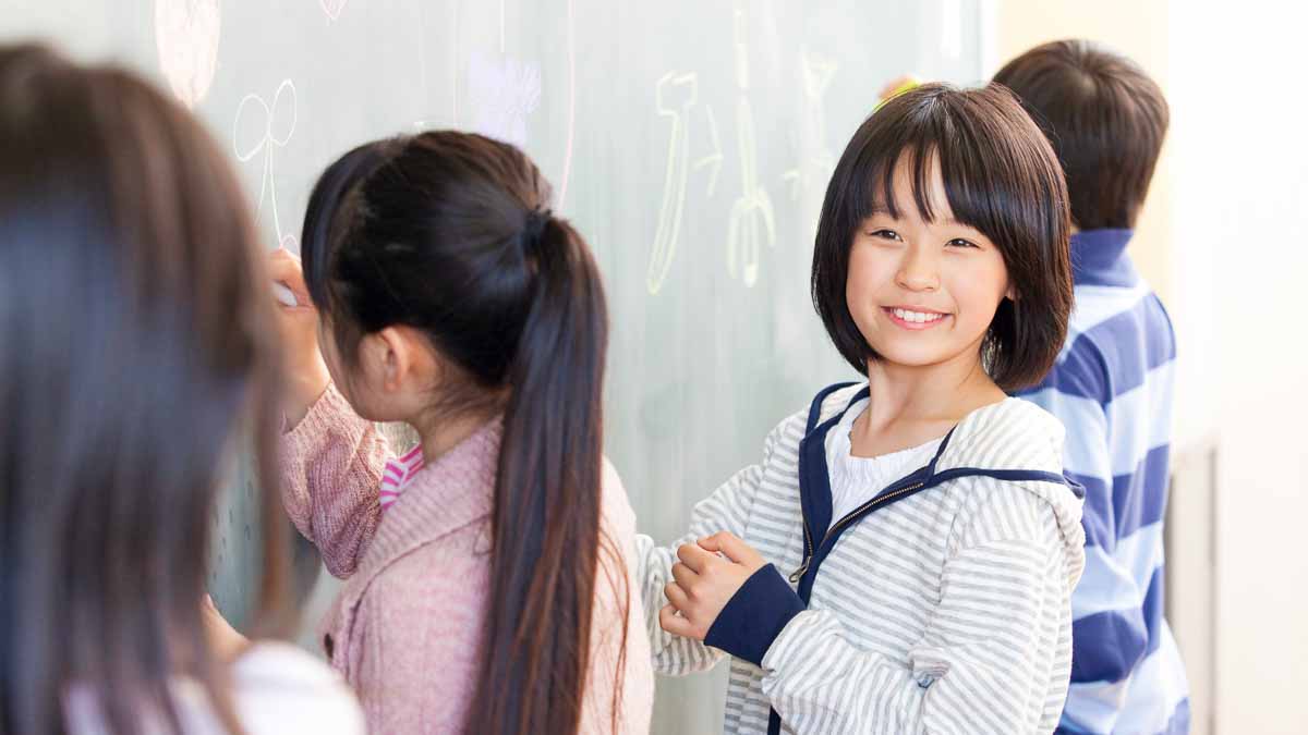 小学生児童たち