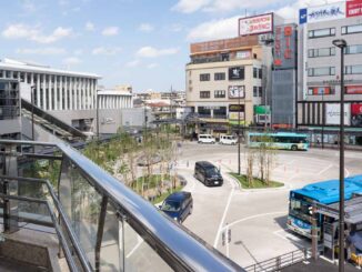 登戸駅前広場・生田緑地口ロータリー・のぼりっとガーデン