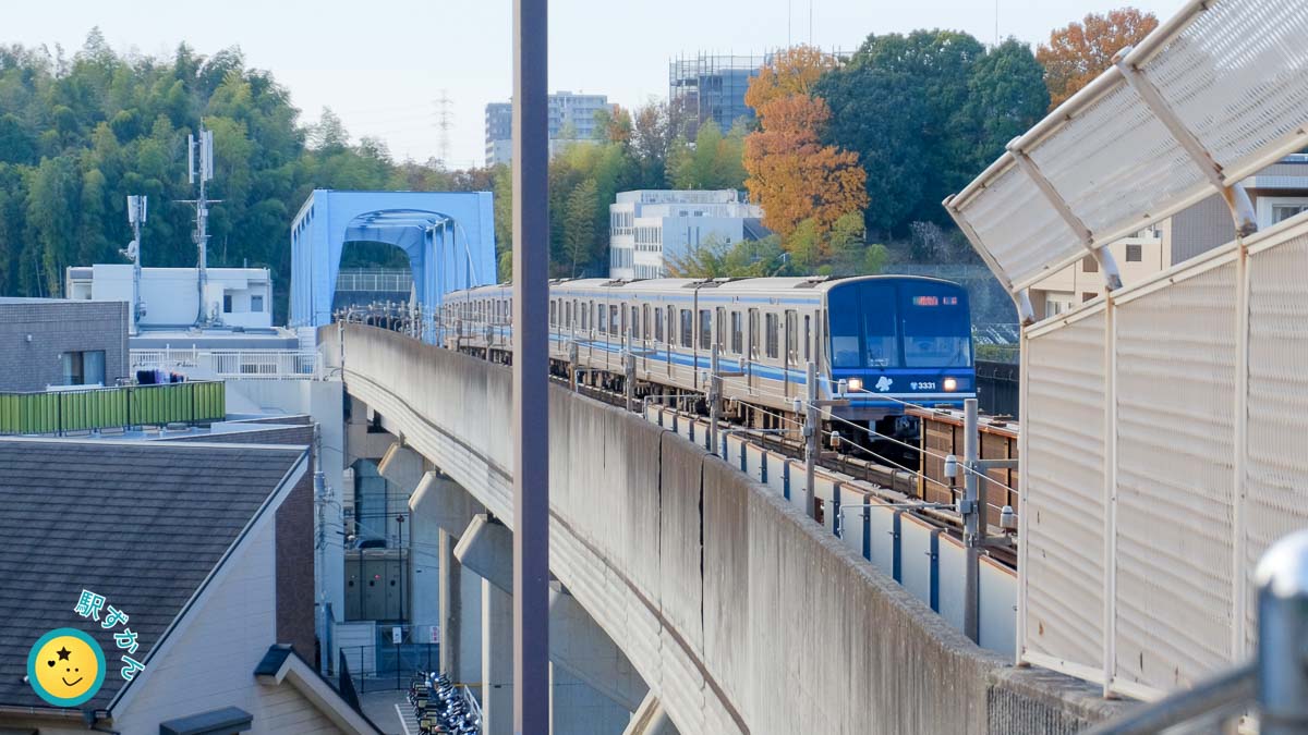 横浜市営地下鉄ブルーライン鉄道写真